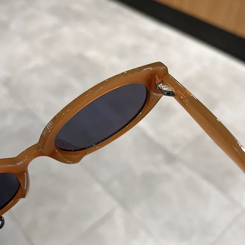 Lunettes de soleil ovales vintage pour femmes, mode rétro, lunettes de soleil féminines, nouvelle tendance, marque de luxe, designer, UV400, lunettes de soleil pour femmes