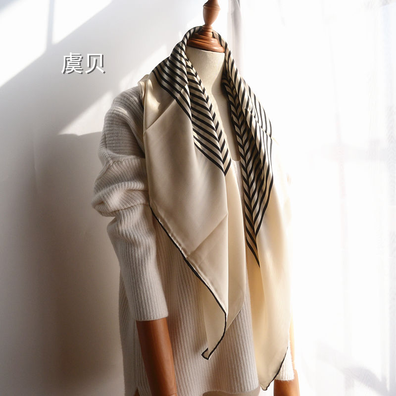 Écharpe en satin de soie naturelle de haute qualité pour femme, imprimé rayé noir et blanc, châle, foulard, bandana carré grande taille, cadeau pour femme