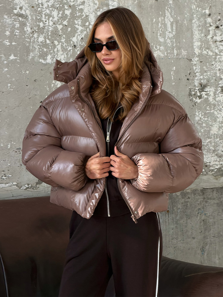 Mode vers le bas femmes coton manteau hiver nouvelle mode chaud à capuche couleur unie épaissin 2025 élégance vers le bas coton rembourré veste