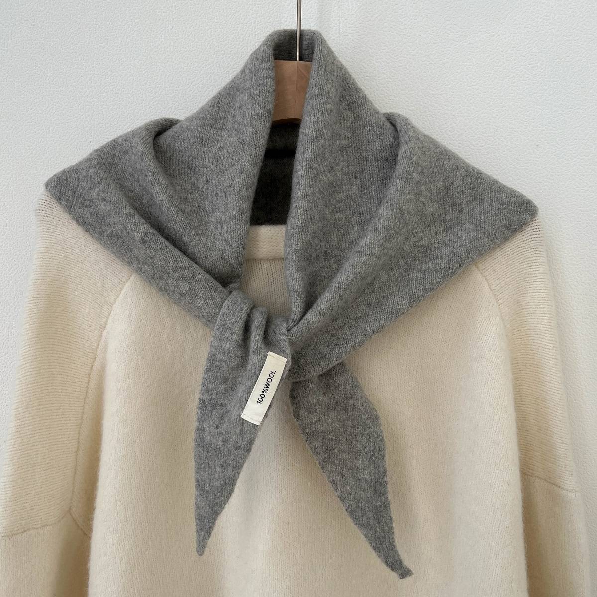 Écharpe tricotée de haute qualité pour femme, 100% laine, chaude, couleur unie brillante, châle épais, Triangle doux, col Pashmina, hiver