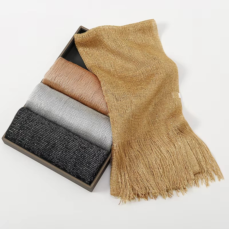 Châle de protection solaire en soie brillante pour femmes, Hijab, or, argent, foulards brillants, dentelle, pompon, robe de soirée, nouvelle mode