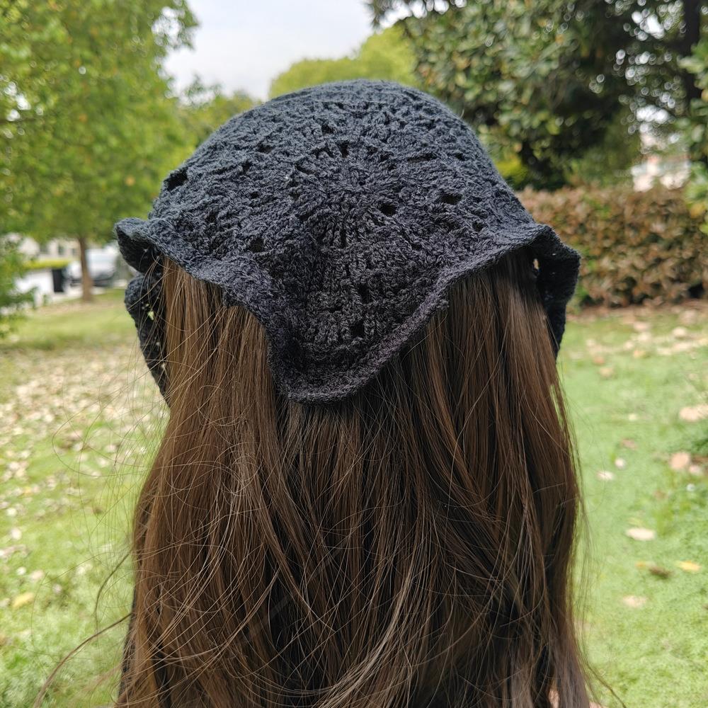 Rétro tricoté Triangle bandeau femmes foulards Style pastoral foulard de cheveux fleur foulard Crochet tête foulard Bandana