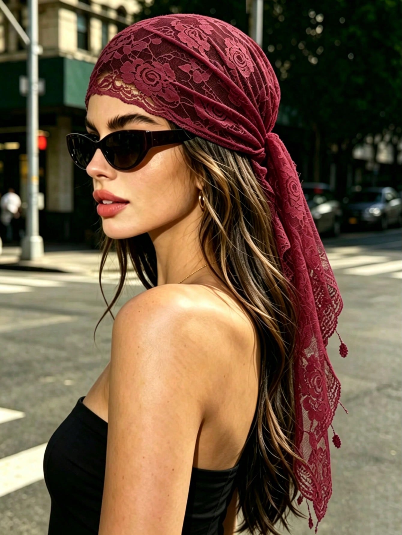 1 pièce Foulard triangulaire brodé en dentelle, foulard musulman, bandeau respirant en mousseline de soie au crochet motif rose pour le printemps et l'été