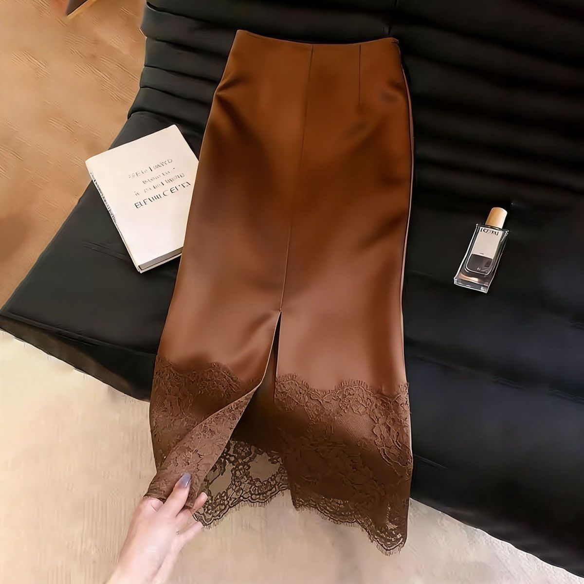 Jupes longues en satin de soie pour femmes, jupes de soirée à patchwork de dentelle, jupes mi-longues droites élégantes et fluides à taille haute, jupes de bureau