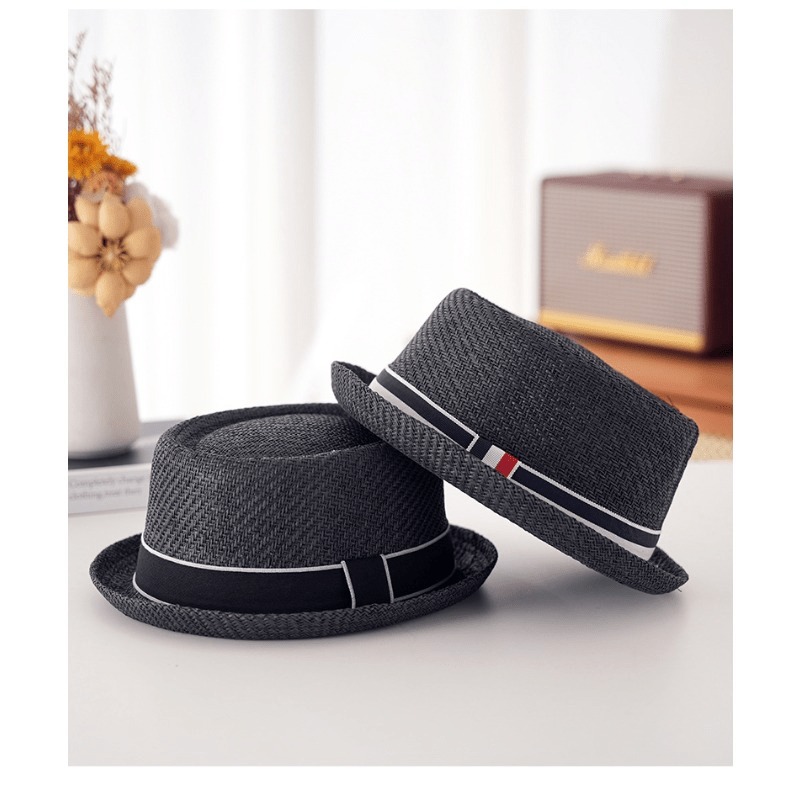 Chapeau de jazz respirant en paille tressée à bord court, style britannique, avec un ruban noir tissé et un motif de chapeau haut-de-forme