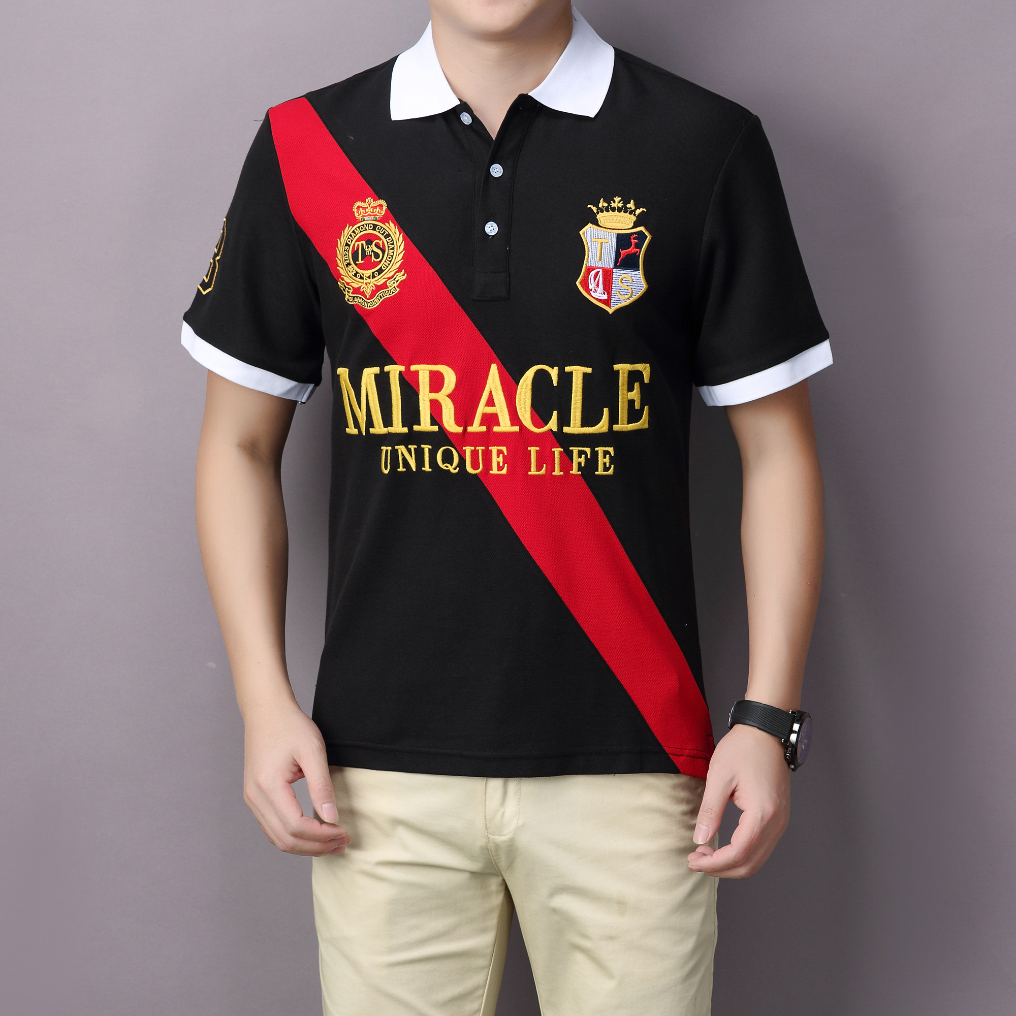Polo pour homme avec broderie MIRACLE, coutures contrastées, design classique et original, col polo, pur coton respirant.