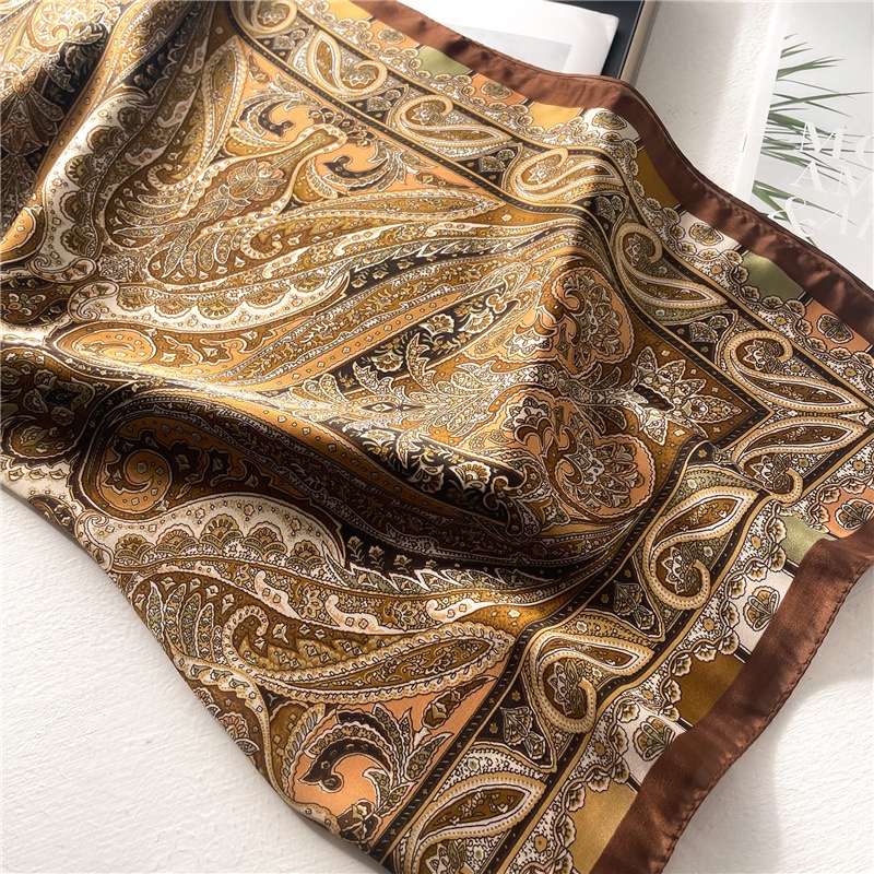Écharpe en soie imprimée rétro pour femme, châle carré à motif cachemire, imitation soie légère, protection solaire, foulard châle