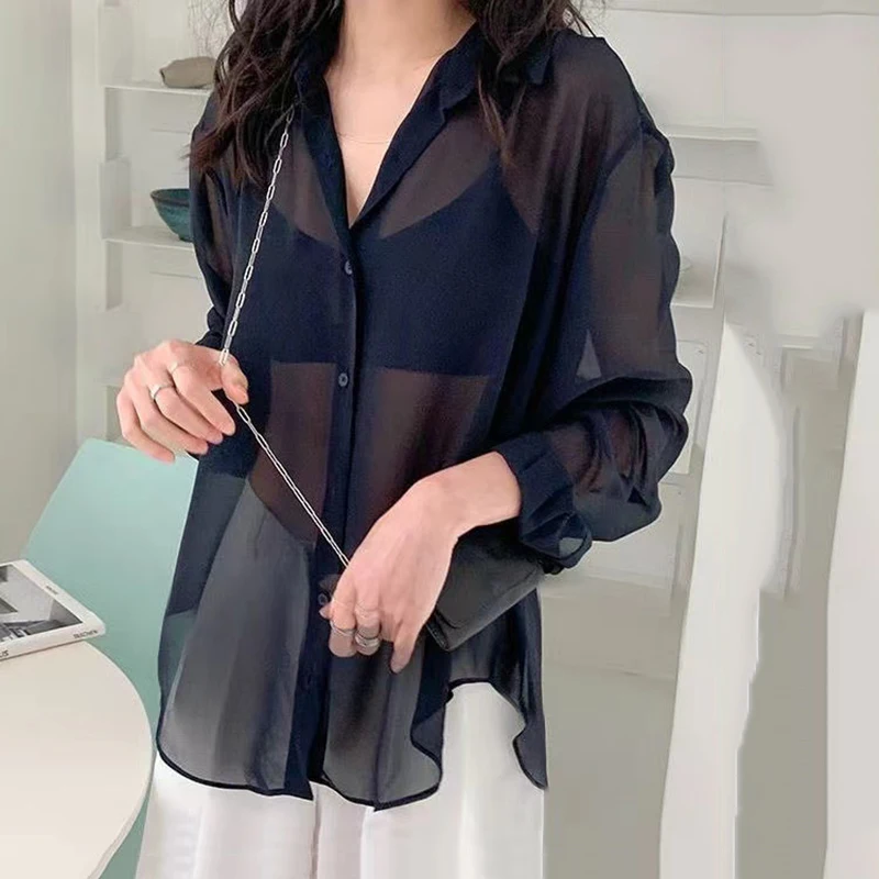 Chemise pour femmes Blouse à manches longues haut en mousseline de soie été Simple résistant au soleil mode tout-match basique coréen Sexy solide chemise décontractée