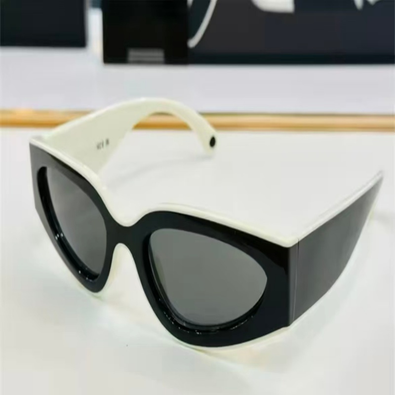 Nouvelles lunettes de soleil pour femmes avec protection, sensation premium, effet visage mince, monture large - parfaites pour les femmes aux visages ronds ou ovales