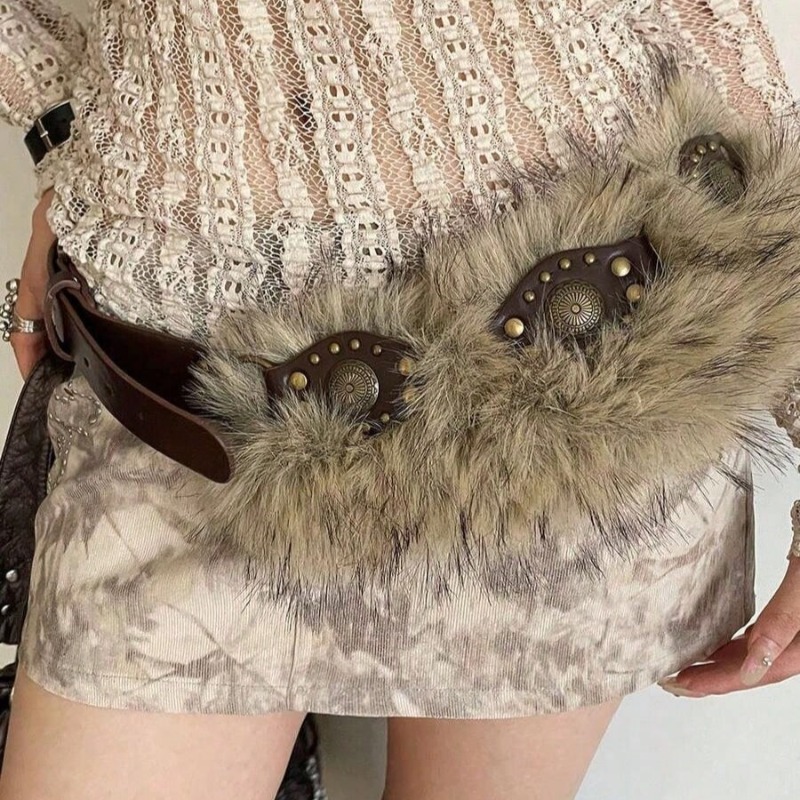 Ceinture en fausse fourrure bohème couleur unie, style Y2K vintage, accessoire sexy à porter avec des manteaux et des jeans