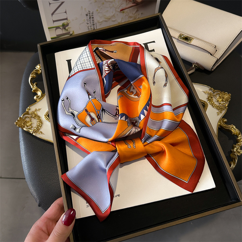 Écharpe fine en satin doux pour femme, foulard à pois français, écharpe de cheveux pour femme, bandeau de sauna, écharpes de la présidence