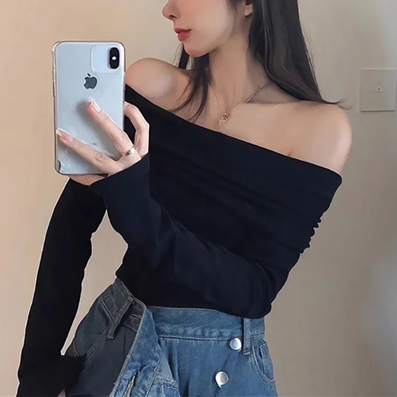 T-shirt tricoté à manches longues pour femmes, épaules dénudées, hauts Sexy, couleur unie, élégant, nouvelle fille épicée, Slim Fit, haut court rouge, automne hiver