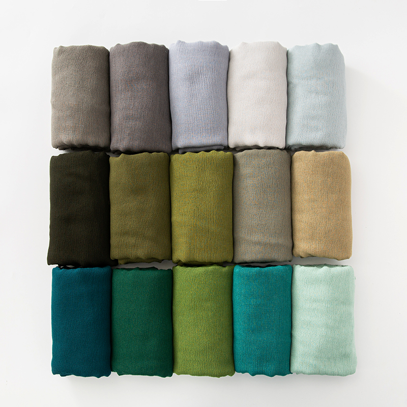 Foulard en Viscose de coton doux, 61 couleurs, matériau rayonne, Hijab musulman, foulard uni de couleur unie avec pompon