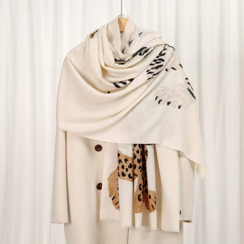 Écharpe de luxe pour femme, imprimé léopard et tigre, châle doux, écharpe vintage à motif animal, écharpes de cou surdimensionnées et respirantes pour tenue quotidienne
