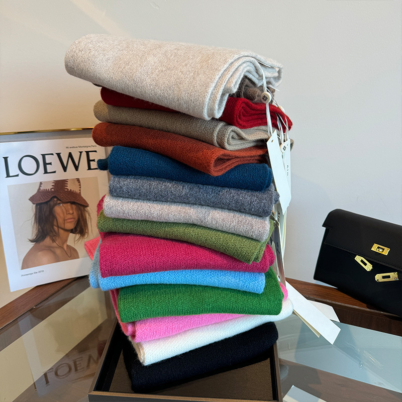 100% nouvelles femmes laine écharpe châle hiver chaud doux solide tricot marque de mode Bandana dame laine couverture foulards conception Echarpe