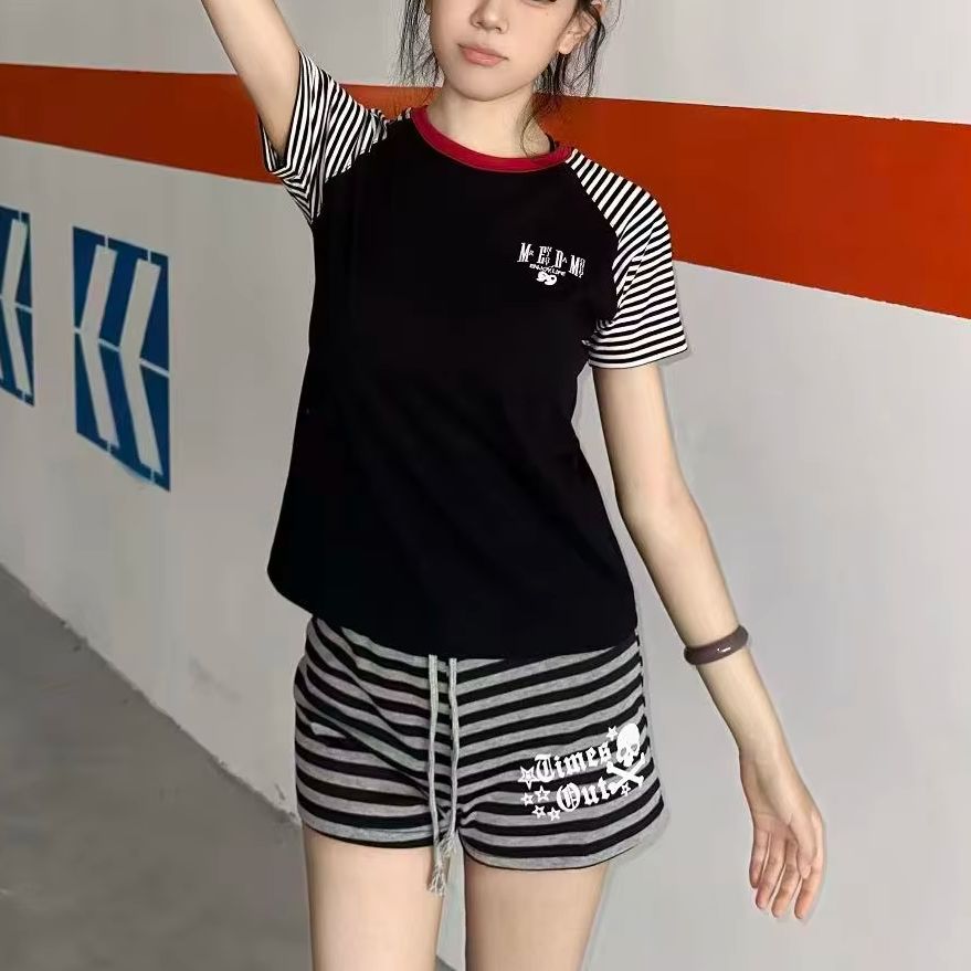 Shorts pour femmes, pantalons courts décontractés, mode Y2k, nouveaux modèles 2026, bas tendance, imprimé crâne rayé, shorts chics