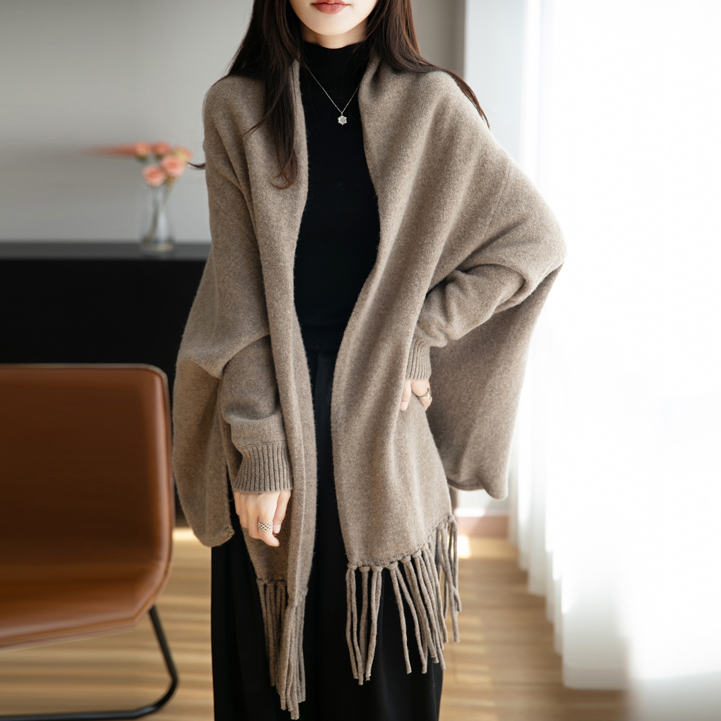 Châle à franges en laine mérinos pour femmes, vêtements d'automne, couleur unie, manches longues, ample, tricoté, à la mode, en cachemire, 100%