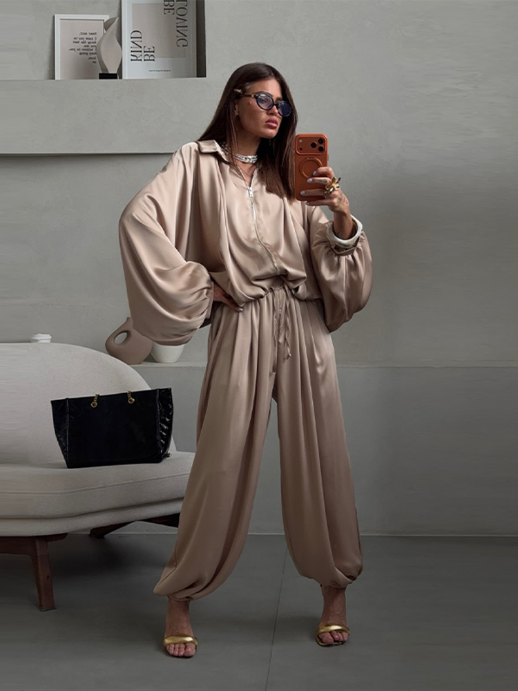 Ensemble décontracté chic en satin pour femme : Manteau à revers et pantalon à taille élastique, manches longues, fermeture éclair, collection Printemps 2026