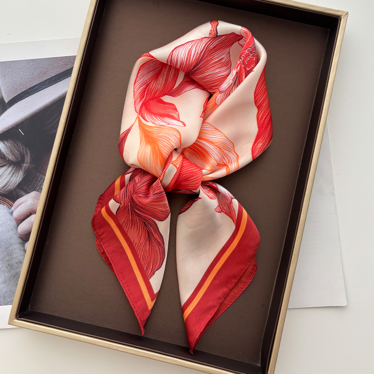 Écharpes en soie imitée imprimées, foulards carrés tendance, bandanas pour femmes, hijab de luxe, foulard élégant, châle de plage
