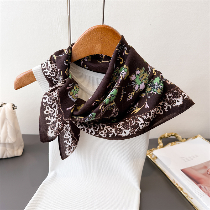 65*65 cm imprimé fleuri petit coton sensation cou cravates velours carré écharpe pour femmes doux foulard dame Hijab femme cheveux bandeaux