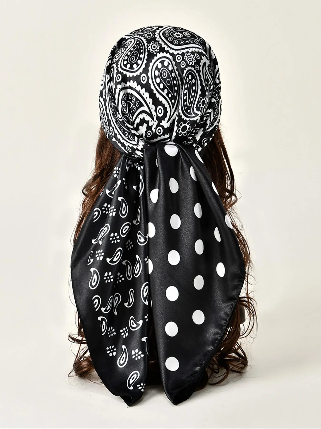 Écharpe en satin à imprimé floral élégante pour femmes, nouveau style, châle doux et confortable, foulard polyvalent décontracté