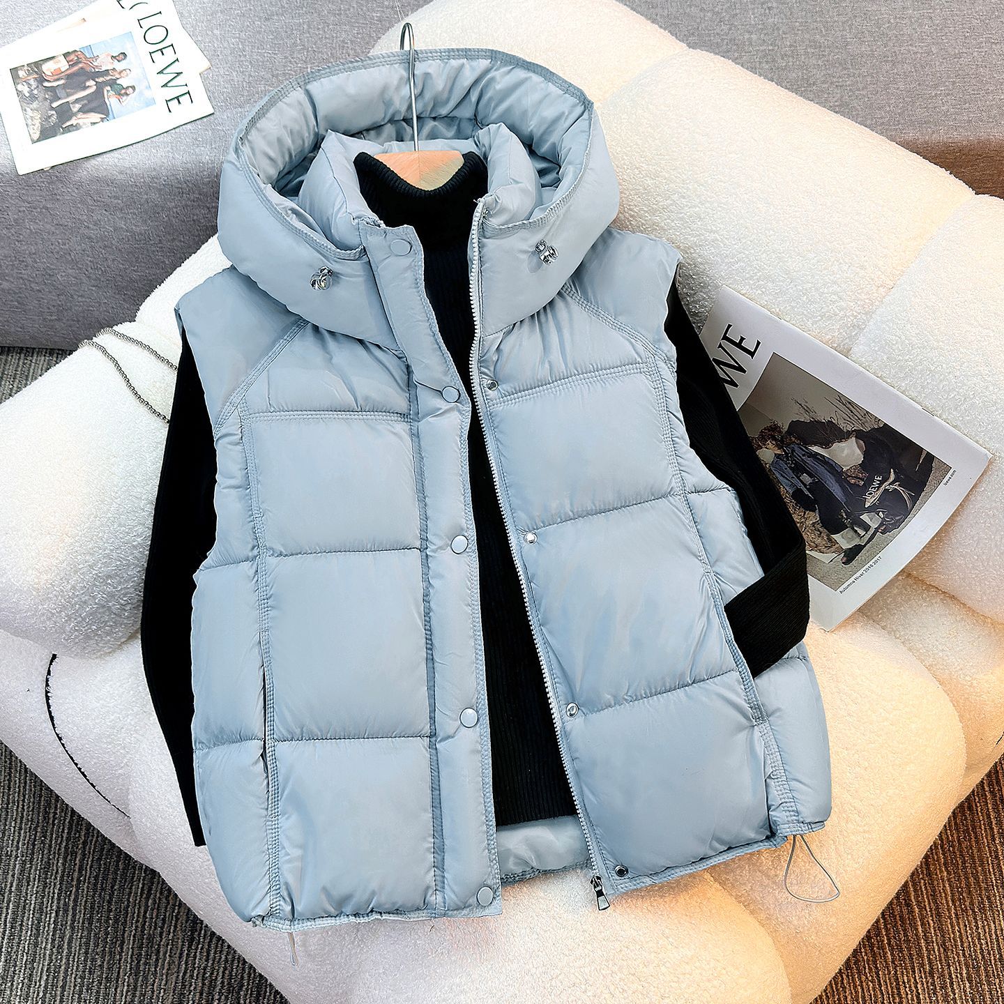 Gilet en coton à capuche pour femmes, veste sans manches, manteau d'automne-hiver 2026, nouveau gilet en coton ample pour femmes, vêtement d'extérieur féminin.