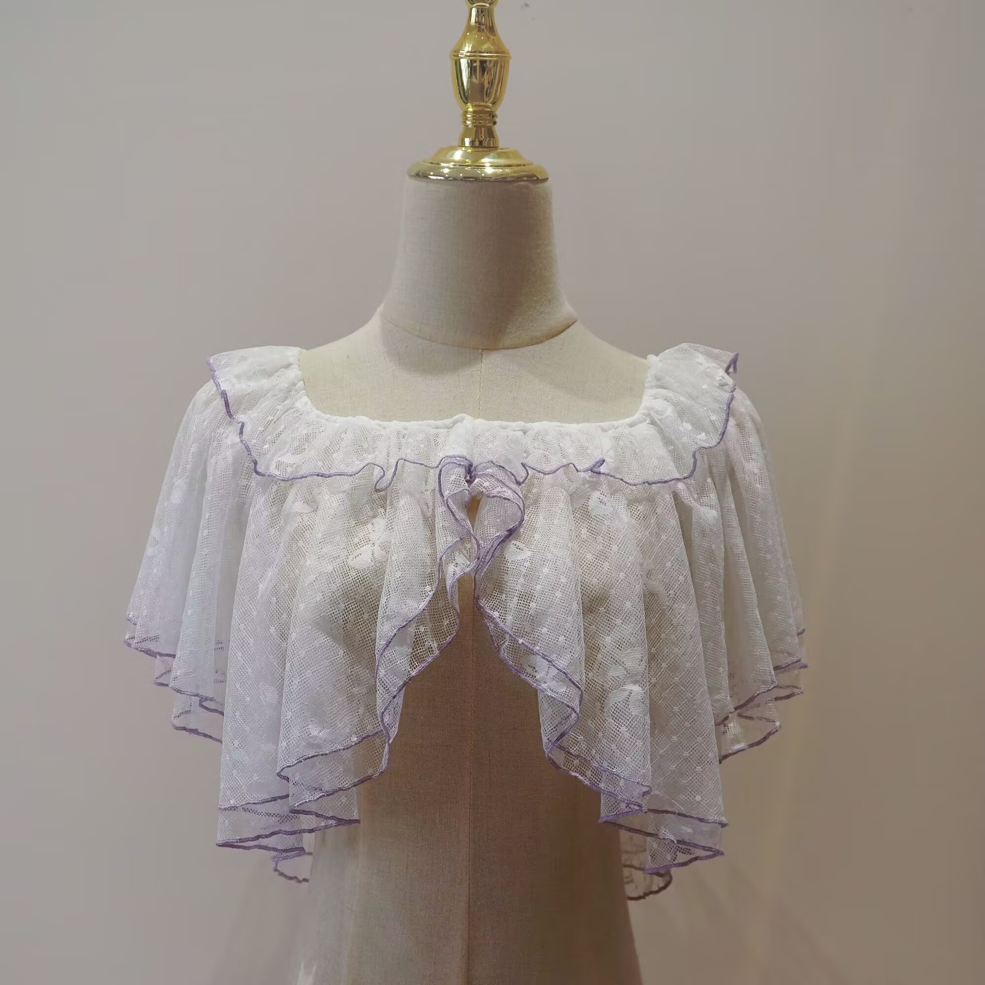 Manteau d'été Lolita court pour femmes, doux Kawaii, dentelle maille, ouvert sur le devant, Poncho gothique pour filles, Capes de princesse rétro mignonnes