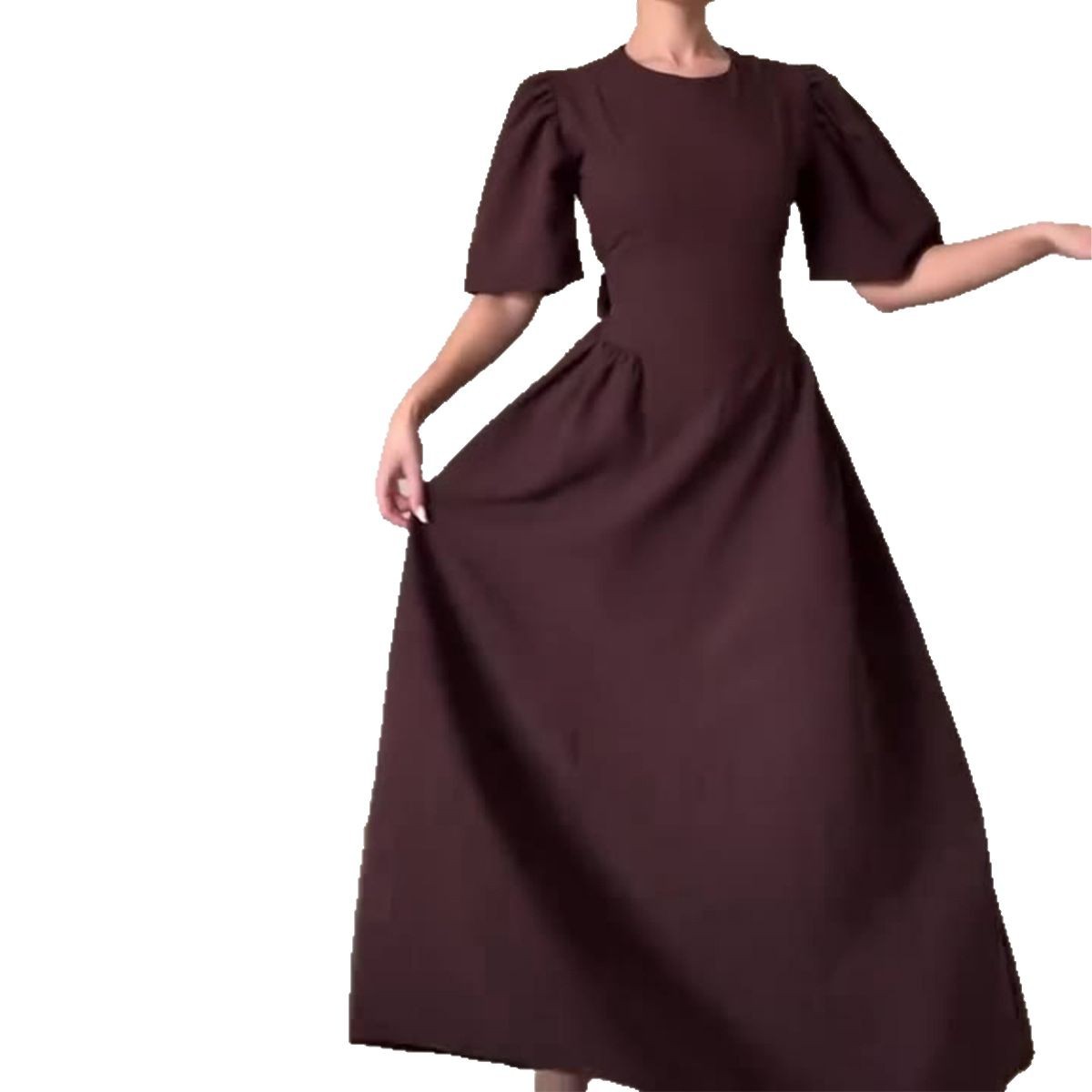Nouveau style de robe pour femme de printemps de Dubaï au tempérament élégant. Il a une jupe longue à col rond et une jupe longue à grande balançoire