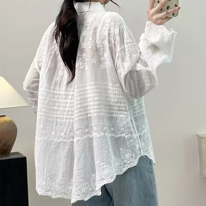 Chemisier de plage en coton blanc pour femmes, manches longues, style boho décontracté, broderie en dentelle, top vintage, printemps été