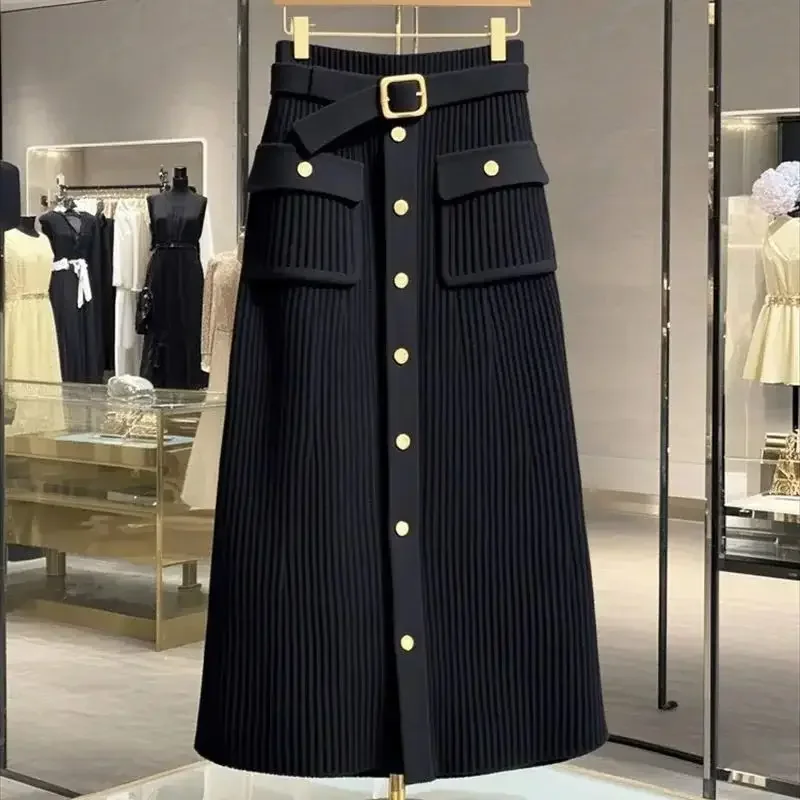 Jupe tricotée élégante haut de gamme pour femmes, tenue de bureau, taille haute, mode, simple boutonnage, Slim, enveloppée sur les hanches, mi-longue, nouvelle collection