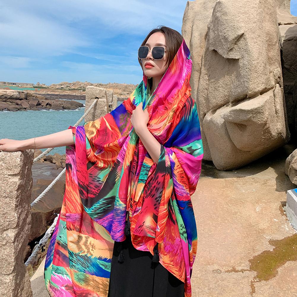 Sarong de plage coloré à imprimé plumes pour femme, grand châle en mousseline de soie anti-UV, écharpe de couverture pour bikini, idéal pour les voyages et la plage