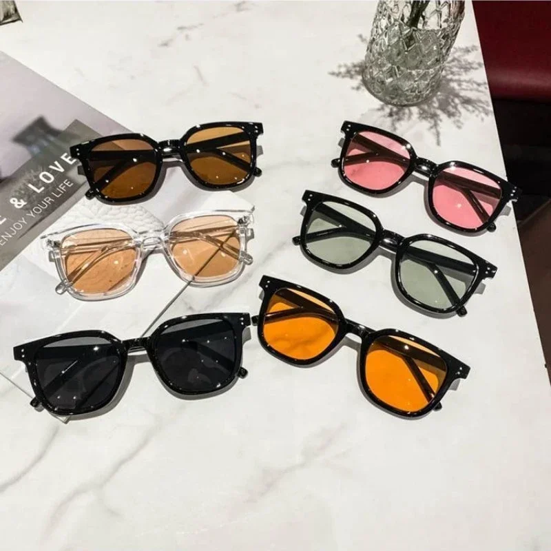 Hommes lunettes de soleil hommes extérieur mode lunettes de soleil résine anti-reflet lunettes de soleil pour les femmes