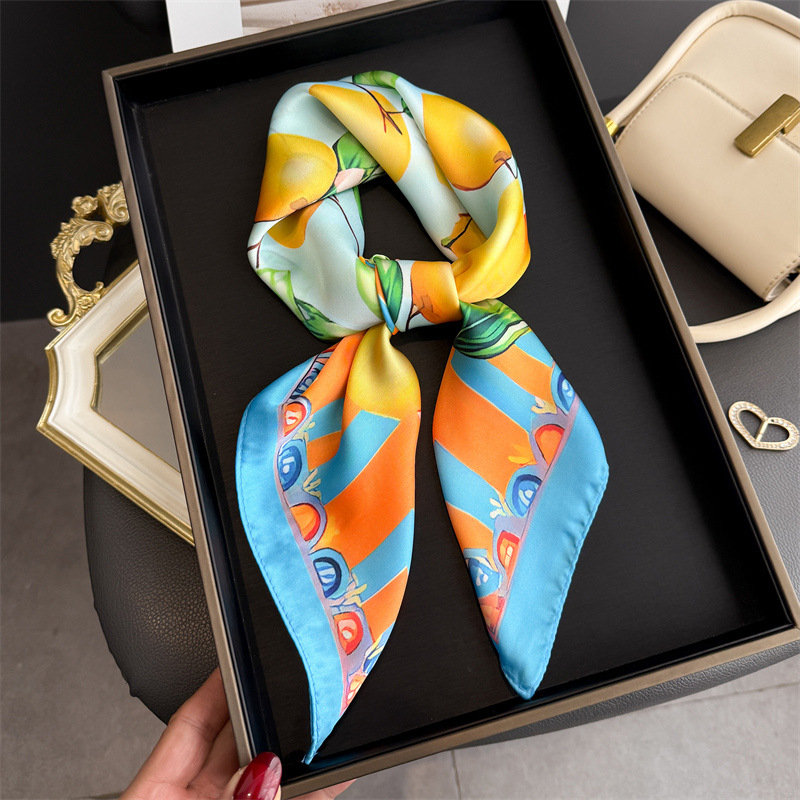 Foulard carré en soie imprimé fruits pour femmes, cravates de cou, Hijab doux, Foulard Bandana, décoration féminine, nouvelle collection 2026