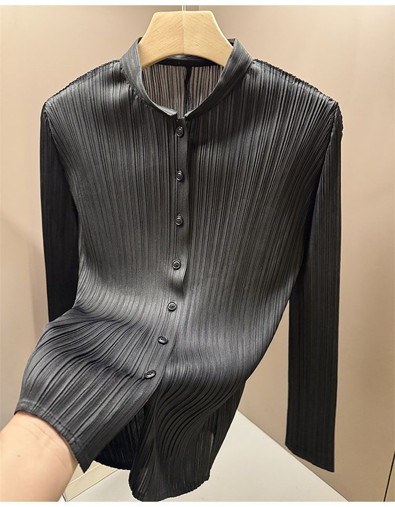 Nouvelles chemises et chemisiers mode Advanced Sense col montant Cardigan printemps plissé à manches longues simple boutonnage chemise femme
