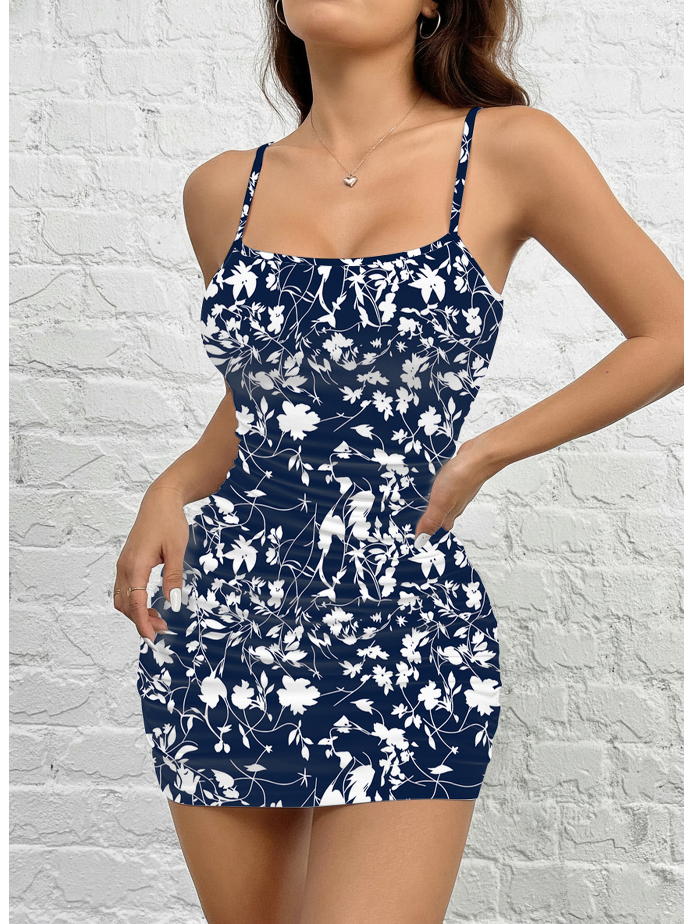 Robe d'été décontractée pour femmes, confortable, à imprimé floral, col carré, sans manches, à bretelles, jupe courte