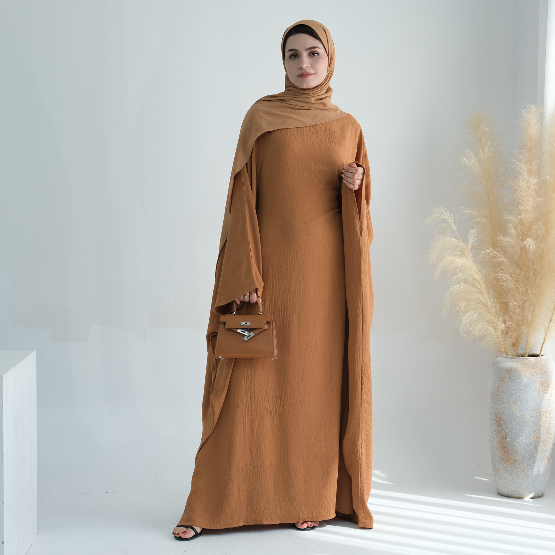 Abaya à manches chauve-souris pour femmes musulmanes, grande taille, dubaï, polyester respirant, modeste, vêtements traditionnels musulmans, nouvelle collection