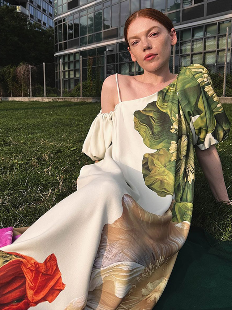 Robe Camisole imprimée décontractée pour femmes, col incliné à la mode, épaules dénudées, robes amples, nouvelle tenue de rue d'été 2025