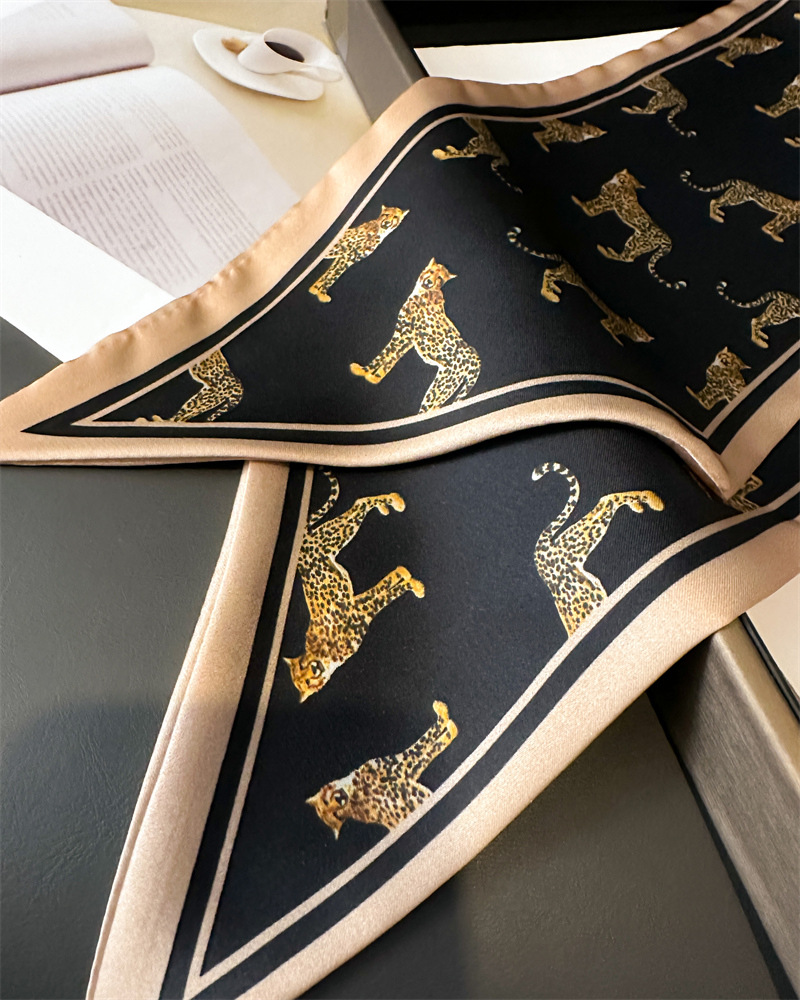 Foulard de tête de luxe foulards de cou de cheveux pour femmes sac à main écharpes pour sacs à main soyeux Long mince foulard en Satin mode