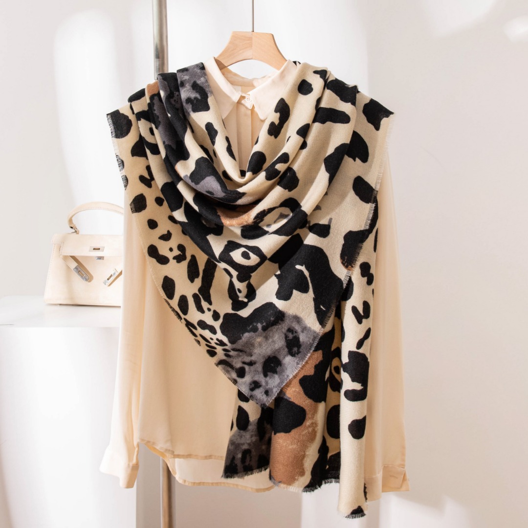 Femmes hiver écharpe Paisley imprimé cachemire Pashmina châles enveloppes Hijab châles et enveloppes femme Echarpe foulards marque de luxe 2025