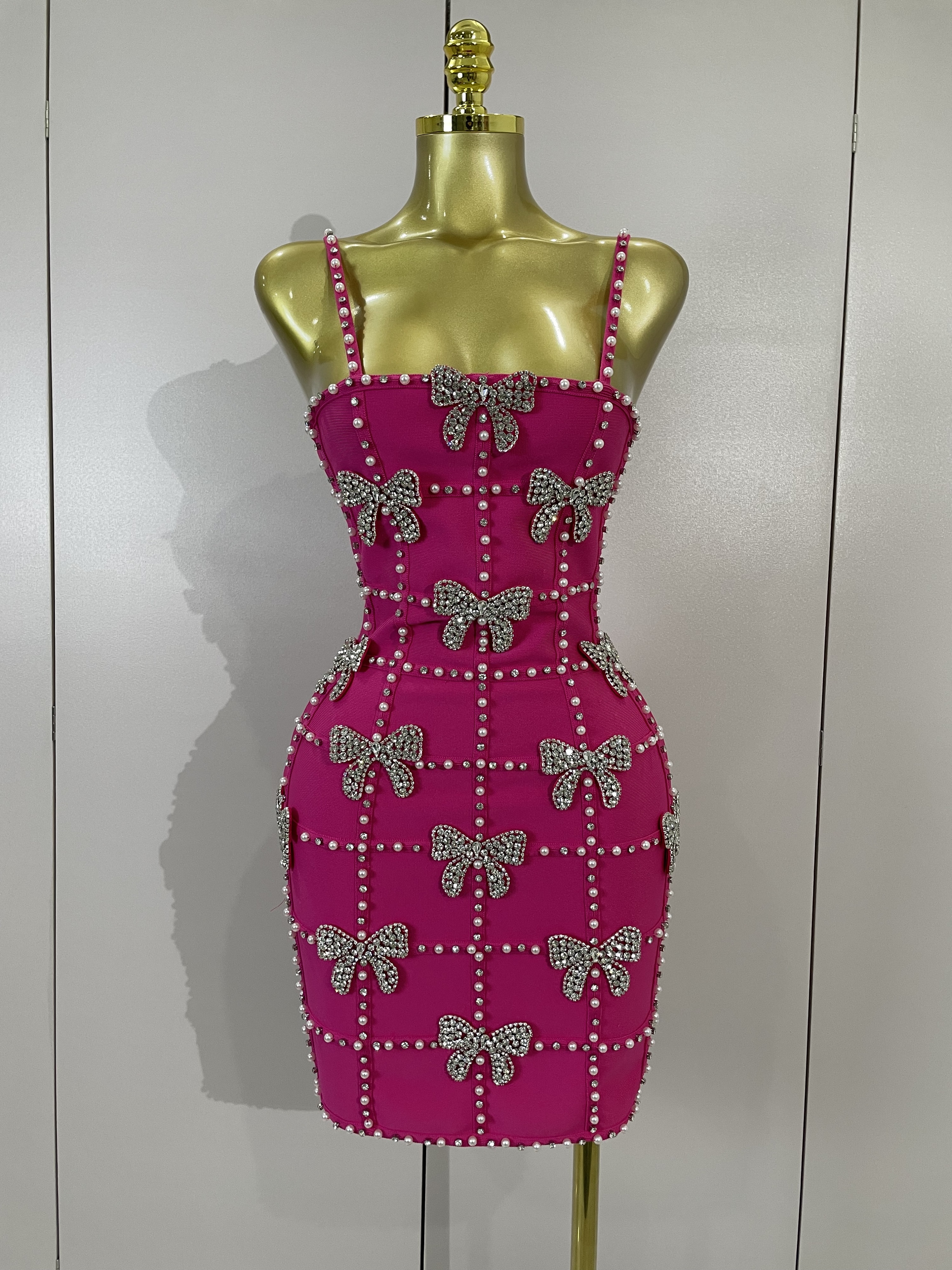 Robes Mini Tricotées Élégantes et Luxueuses pour Femmes, avec Nœuds, Diamants et Perles, pour Soirées et Clubs, Robes Moulantes Sexy à Bretelles Fines