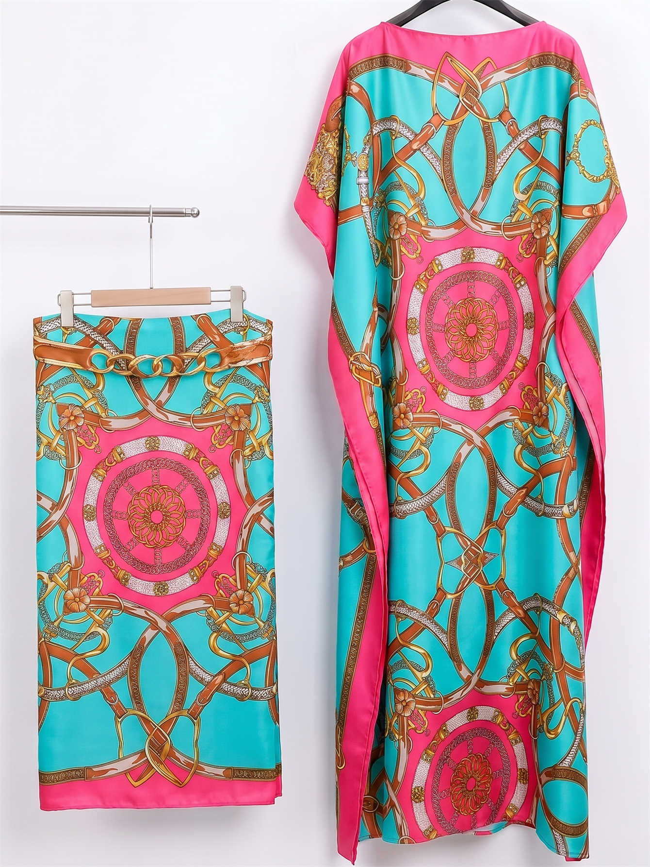 Kaftan Abaya musulman pour femmes avec hijab assorti, imprimé chaîne, robe maxi ample à manches chauve-souris, ensemble de robe longue pour femmes malaisiennes