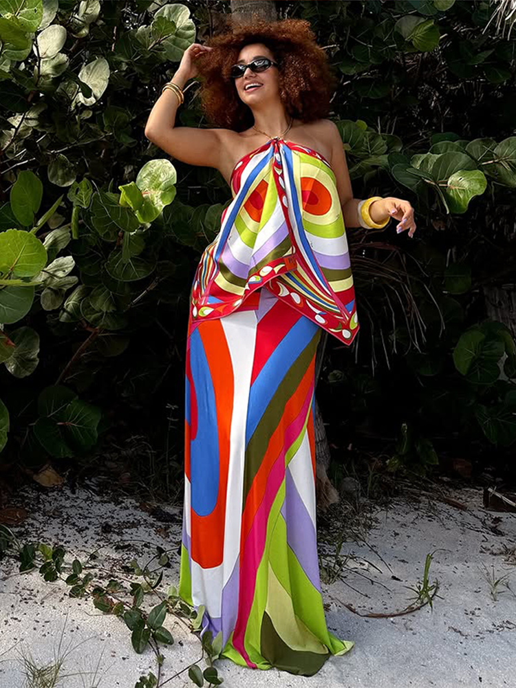 Nouvelle Collection Été 2025 : Ensemble Imprimé Chic pour Femme - Haut Halter Sans Manches Dos Nu et Jupe Longue pour Vacances à la Plage
