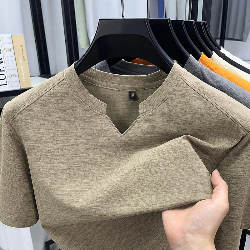 T-shirt à manches courtes pour hommes coréens, décontracté et à la mode, petit col en v, couleur unie, confortable, haut polyvalent d'été