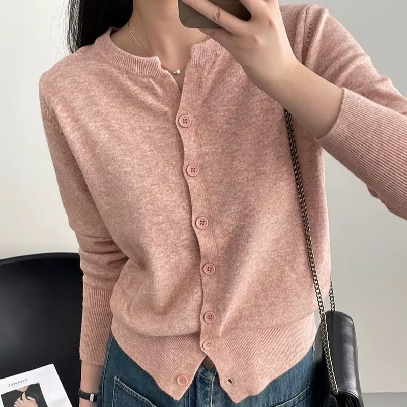 Cardigan en tricot à manches longues pour femme, col rond boutonné, confortable et ajusté, veste pull tendance pour le printemps