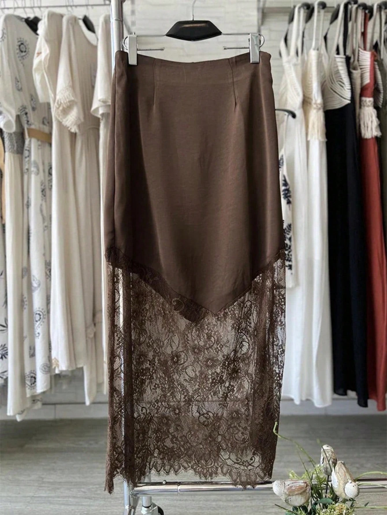 Jupe élégante pour femme, en satin et dentelle avec bordure en cils, taille élastique, style polyvalent pour les quatre saisons, idéale