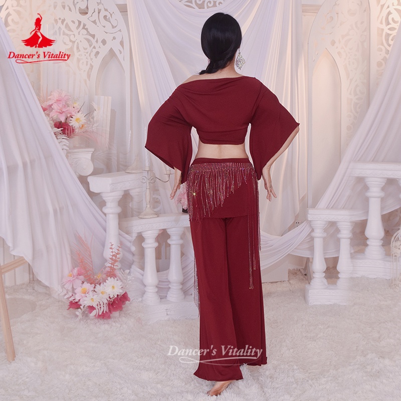 Costume de danse orientale, doux et confortable, idéal pour l’entraînement et les séances de danse, conçu pour les femmes adultes. Tenue d’entraînement pour danse orientale, qui met en valeur la vitalité de la danseuse.