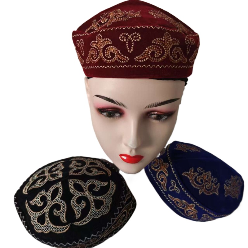 Casquettes de Style Kazakh pour hommes, chapeaux ethniques traditionnels, chapeaux de fête de danse, mode rouge Kufi, Hijab musulman, chapeau brodé à la main