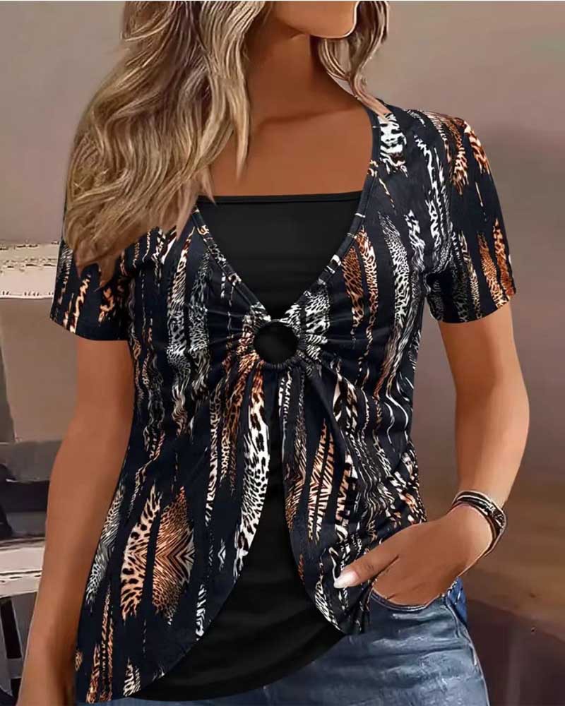 Nouveau T-shirt à manches courtes pour femme 2026, faux deux pièces, col en V, imprimé ethnique tendance, haut décontracté pour femme