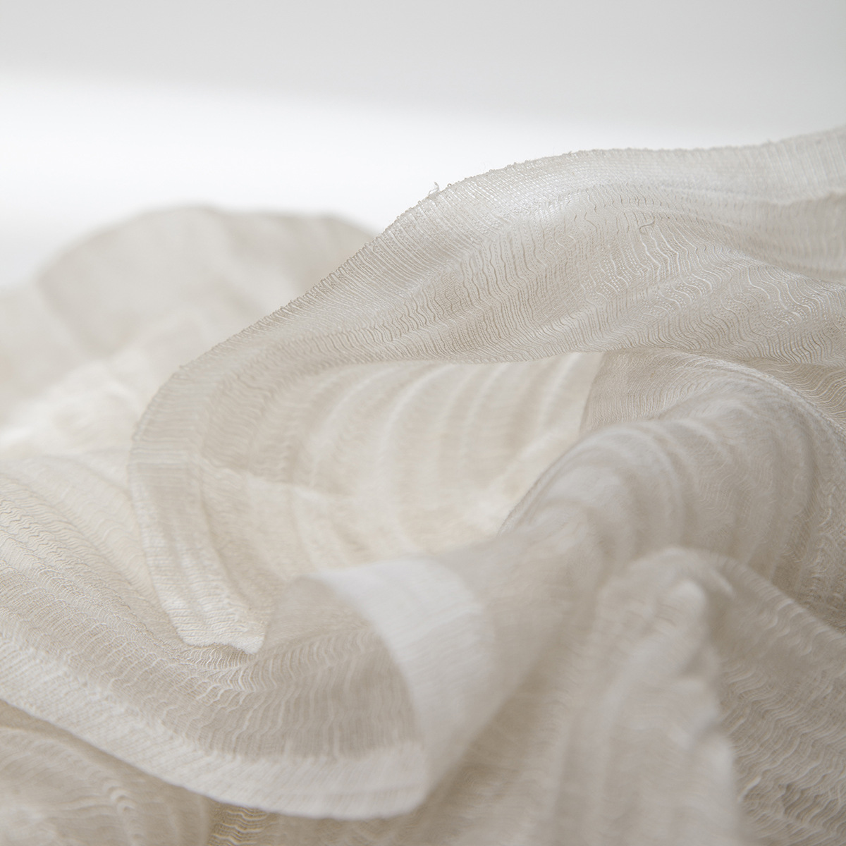 Écharpe en organza pour femme, châle d'été fin et transparent, protection solaire élégante, foulard transparent pour le cou, écharpe de voyage tendance pour femme
