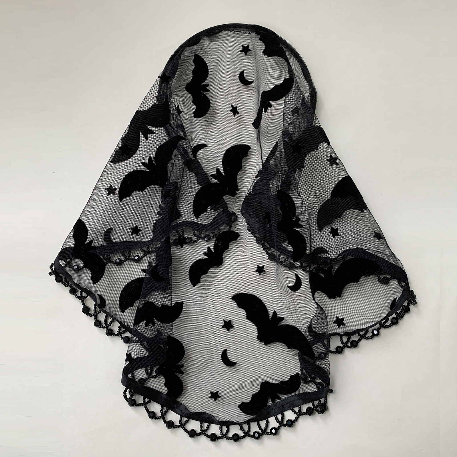 Serre-tête en tulle noir style gothique sombre, voile de mariée, coiffe avec bordure ornée de cristaux, accessoire de cheveux pour costume d'Halloween ou de fête.
